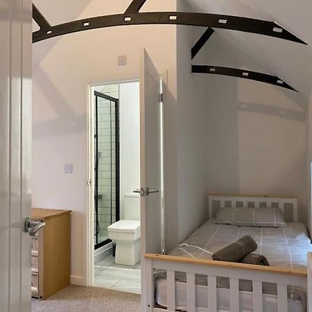Modern 2 Bedroom Cottage Near Bike Park Wales. 梅瑟蒂德菲尔 外观 照片