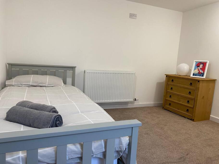 Modern 2 Bedroom Cottage Near Bike Park Wales. 梅瑟蒂德菲尔 外观 照片