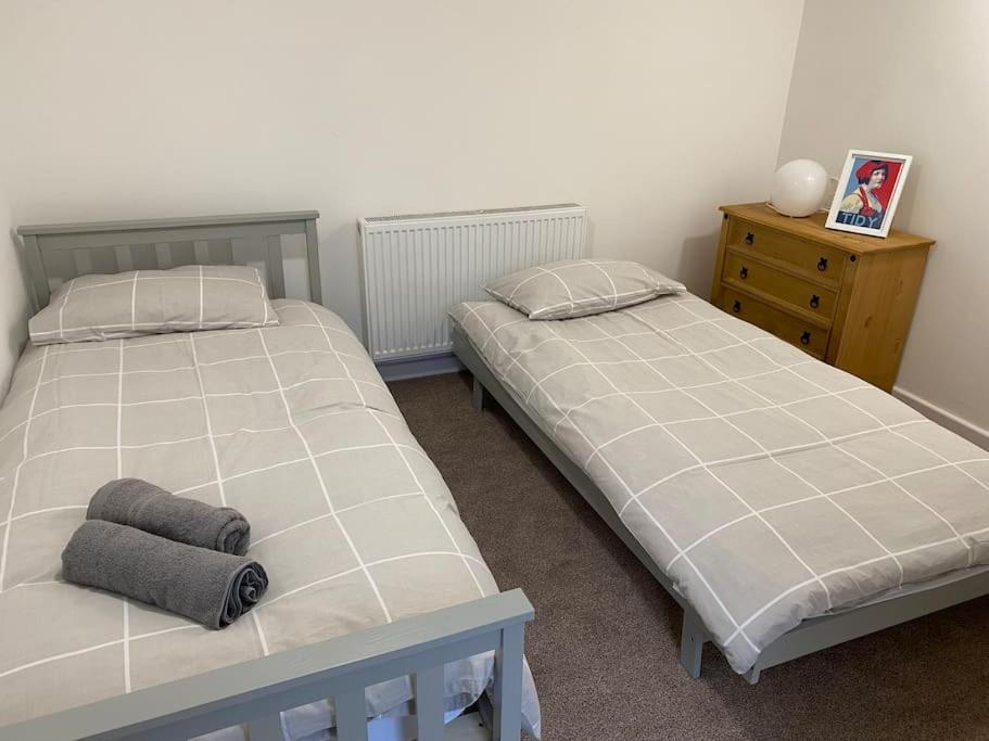 Modern 2 Bedroom Cottage Near Bike Park Wales. 梅瑟蒂德菲尔 外观 照片